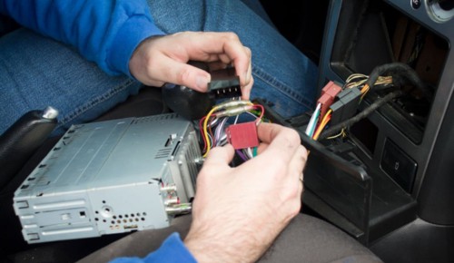 cost-to-install-a-car-stereo-with-DIY-method